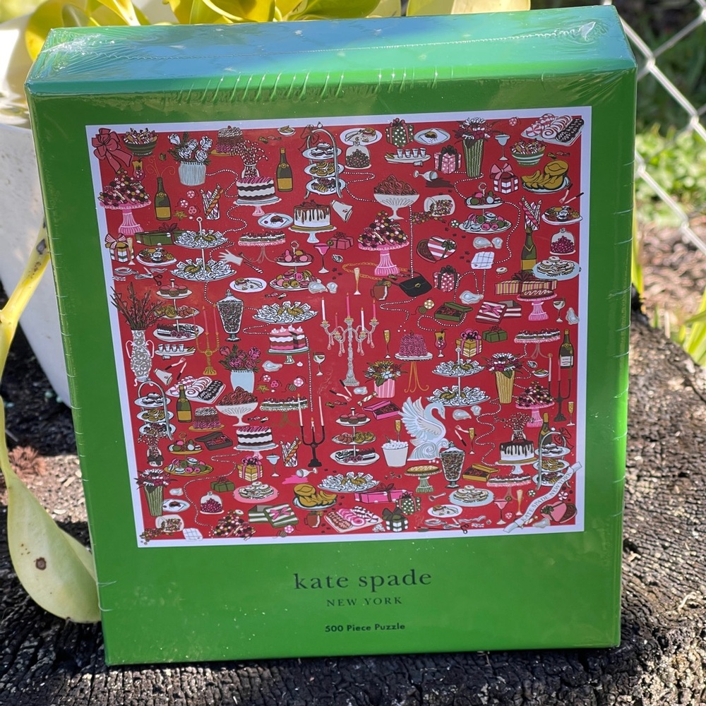 Kate Spade Green Party Table Puzzle - Picture 3 of 8